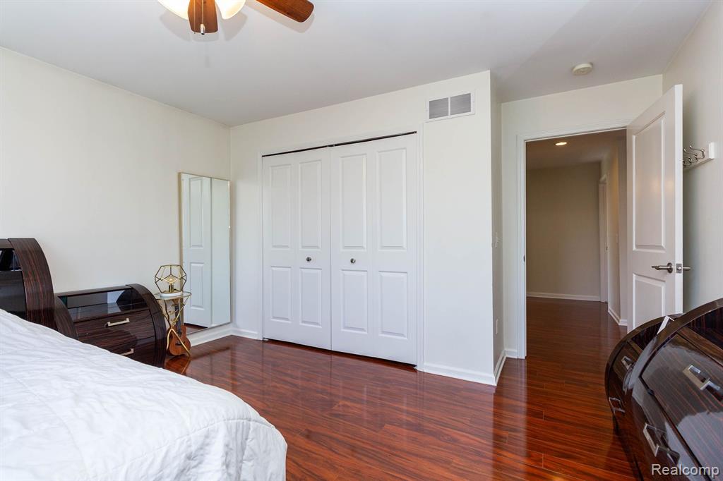 4617 LANCELOT Drive, Sterling Heights, MI 48310 — Photo 31