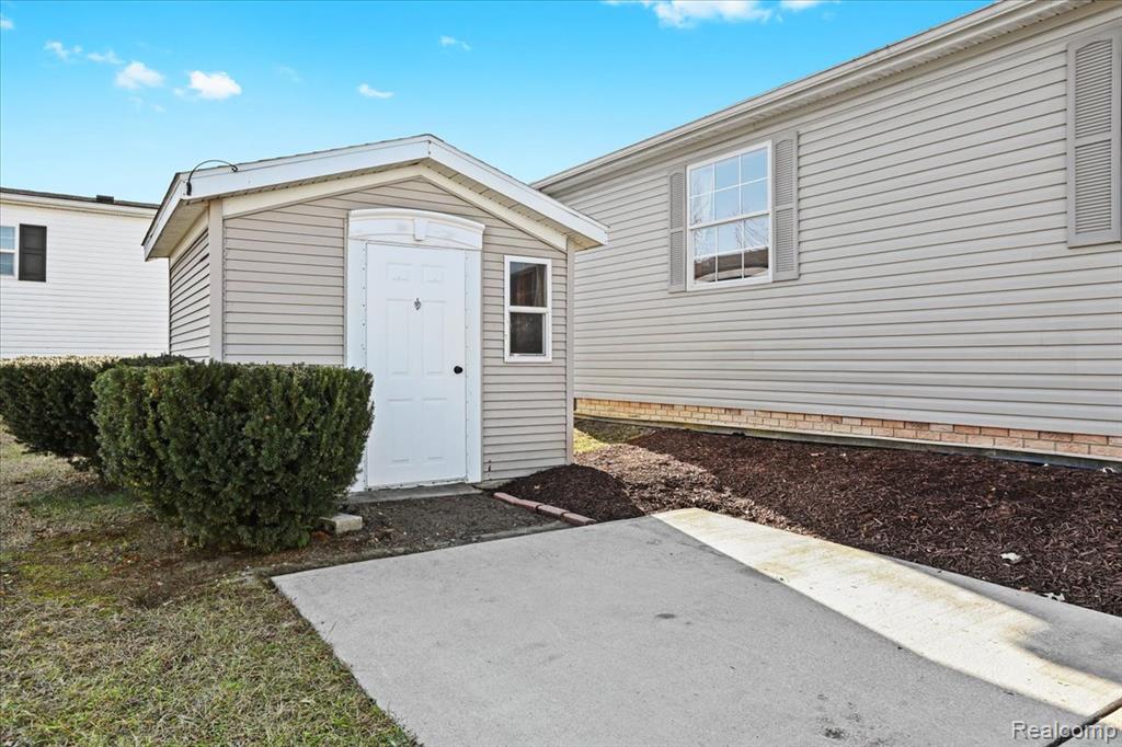 3502 Midsummer Lane, Northville, MI 48167 — Photo 25