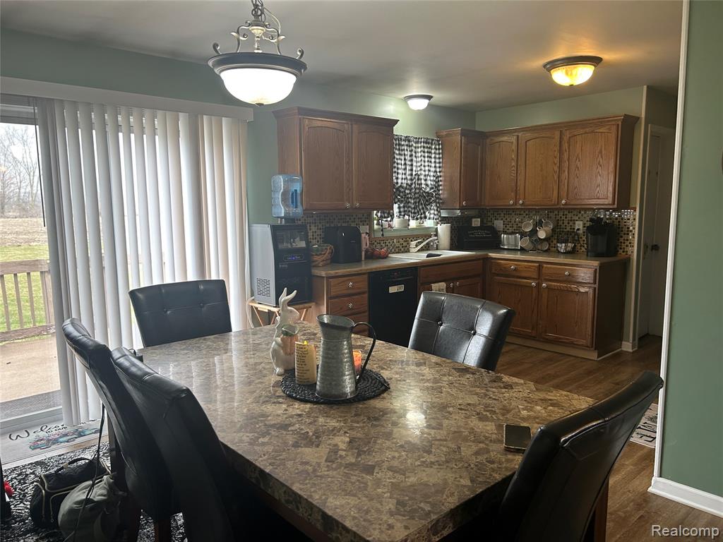 10150 Sharp Road, Swartz Creek, MI 48473 — Photo 12
