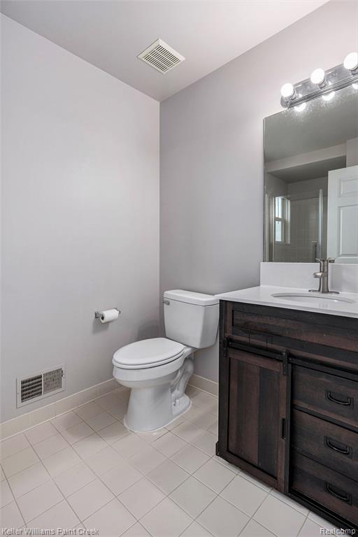 53544 Fox Pointe Drive, New Baltimore, MI 48047 — Photo 16
