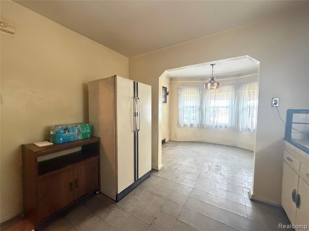 7041 Yinger Avenue, Dearborn, MI 48126 — Photo 15