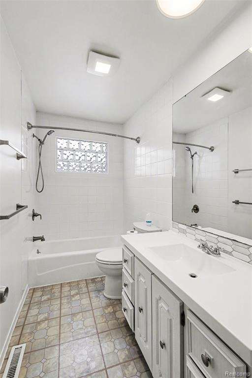 15235 Eddy Lake Road, Fenton, MI 48430 — Photo 18