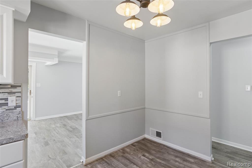 7732 Hipp Street, Taylor, MI 48180 — Photo 16