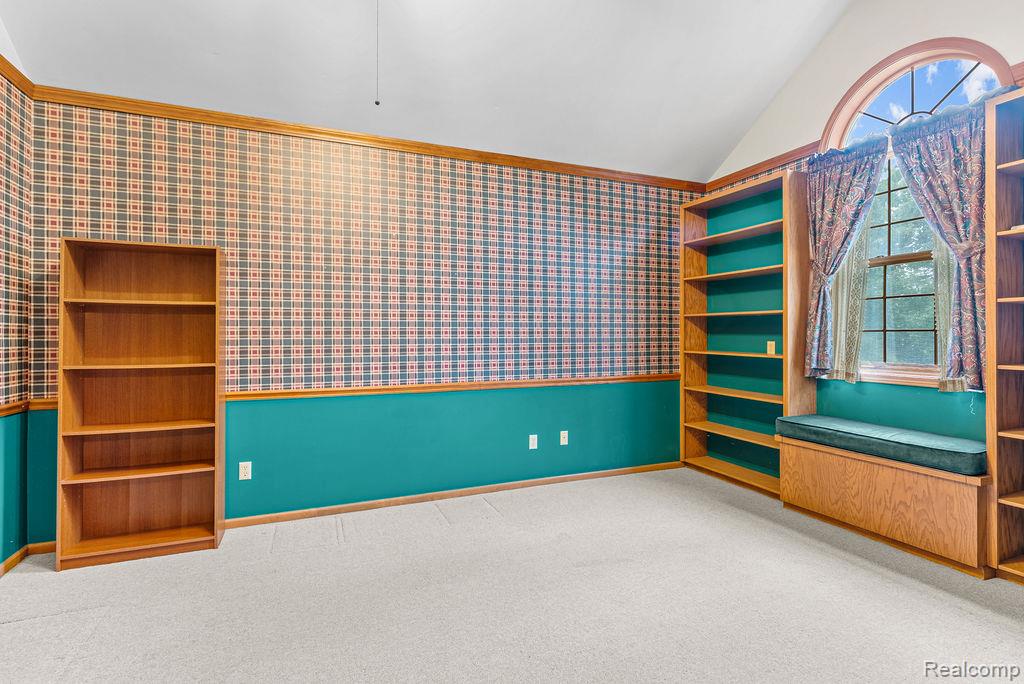 9482 Graytrax Road, Grand Blanc, MI 48439 — Photo 7