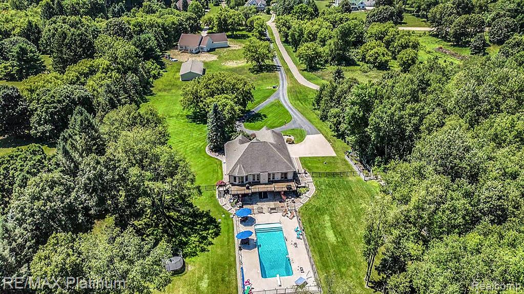 4090 ROLLING ACRES DRIVE, Hartland, MI 48353 — Photo 39