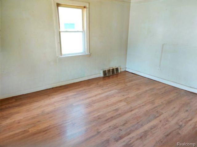 4230 Longtin Avenue, Lincoln Park, MI 48146 — Photo 5