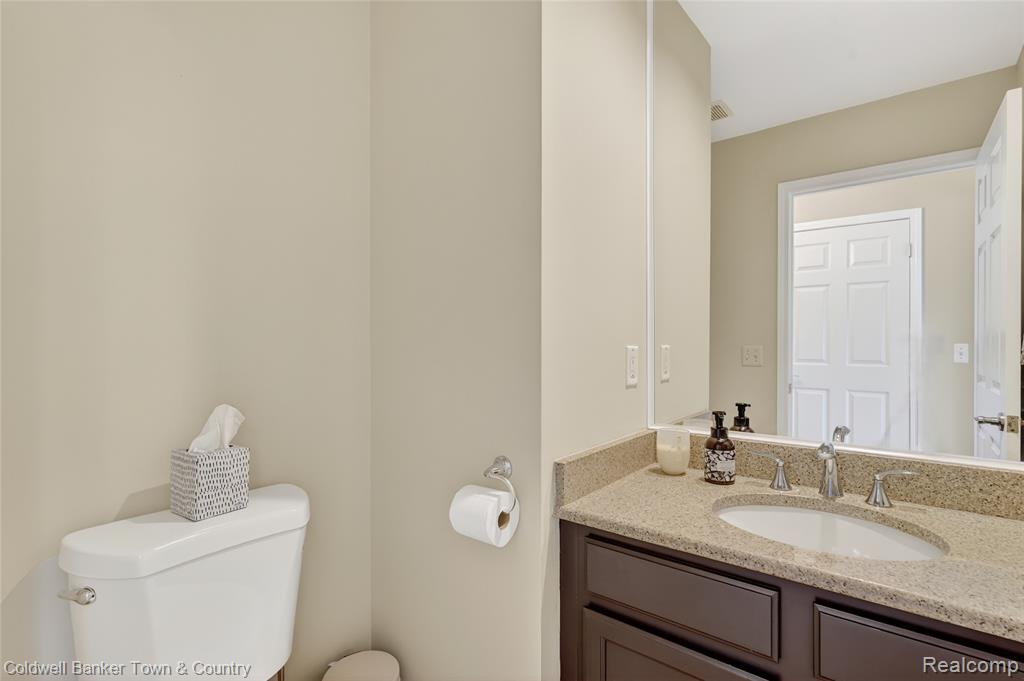 480 NAIRN Circle, Highland, MI — Photo 42