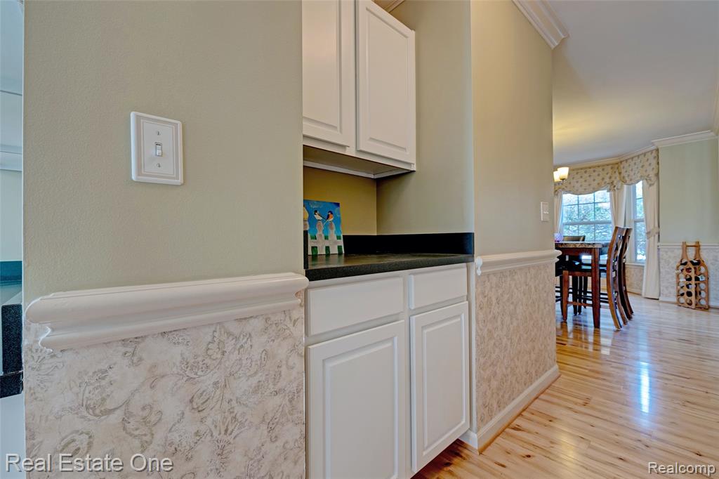 650 Eastlake Trail, Oxford, MI 48371 — Photo 6
