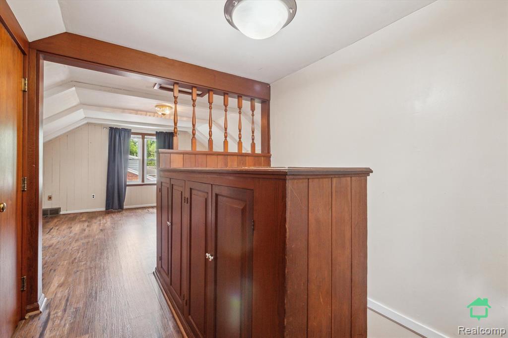 9628 Cavell Street, Livonia, MI 48150 — Photo 25