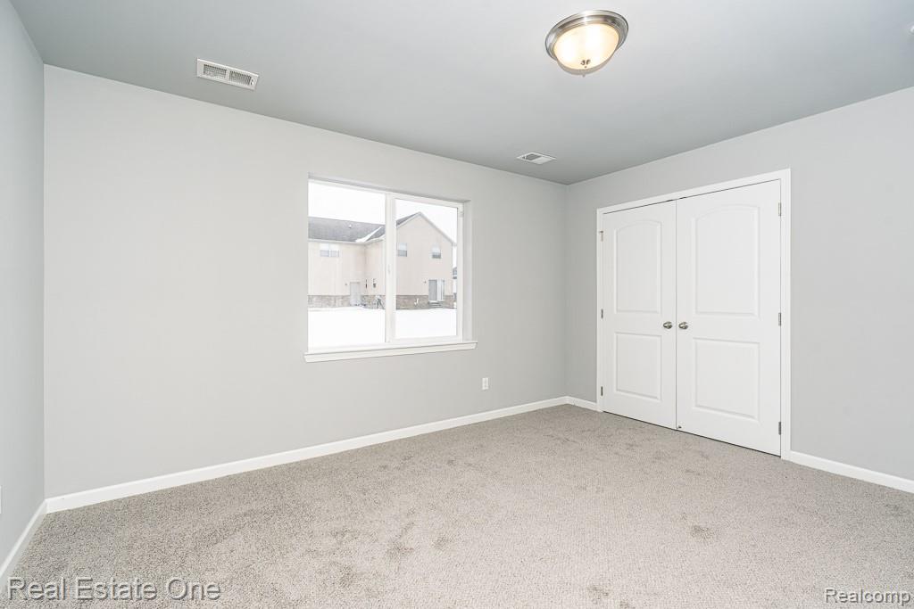 2249 Legacy Drive, Burton, MI 48519 — Photo 16