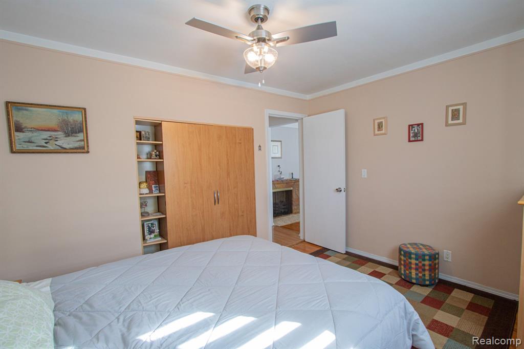 25125 CAMPBELL Avenue, Warren, MI 48089 — Photo 14
