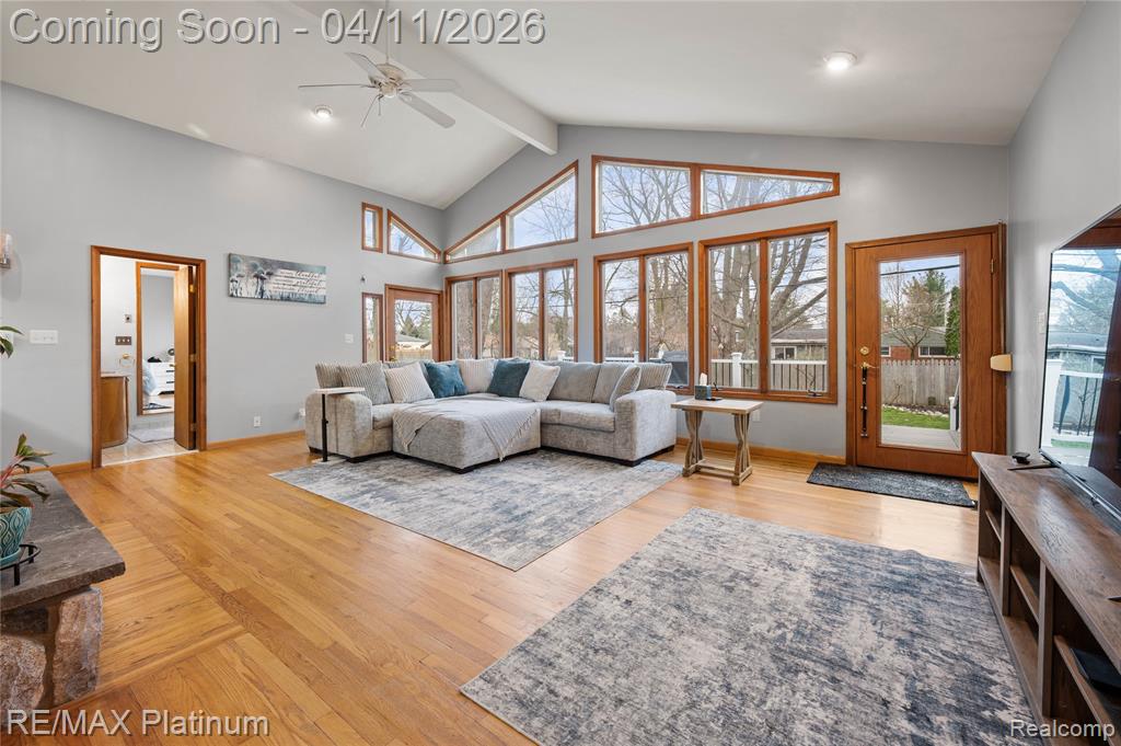 2454 N Middlebelt Road N, West Bloomfield, MI 48324 — Photo 26