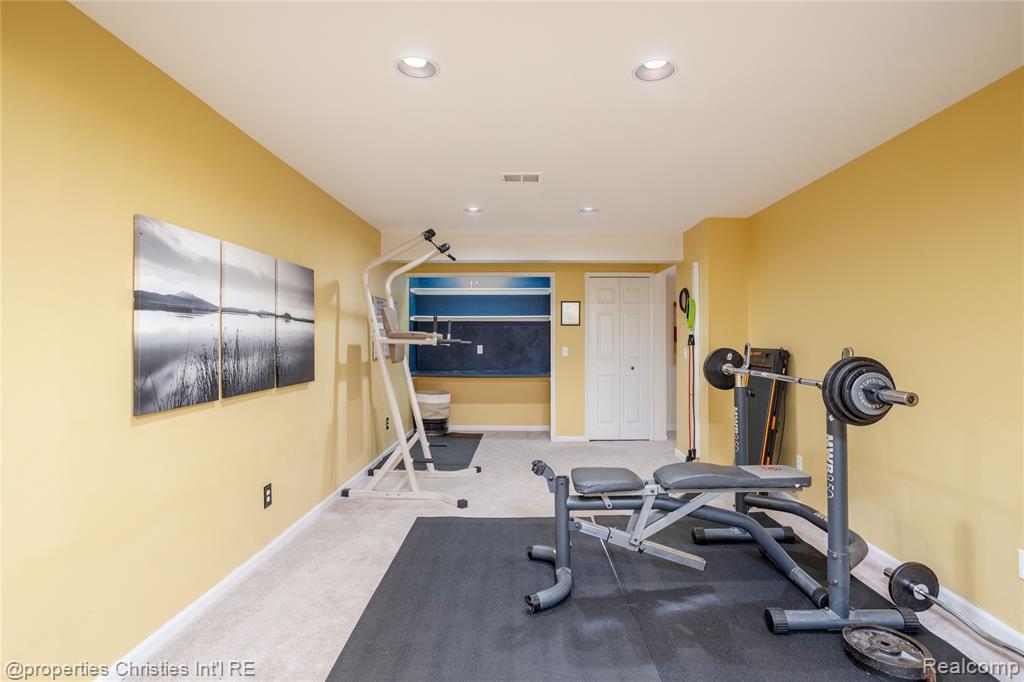 47320 Autumn Park Court, Novi, MI — Photo 46