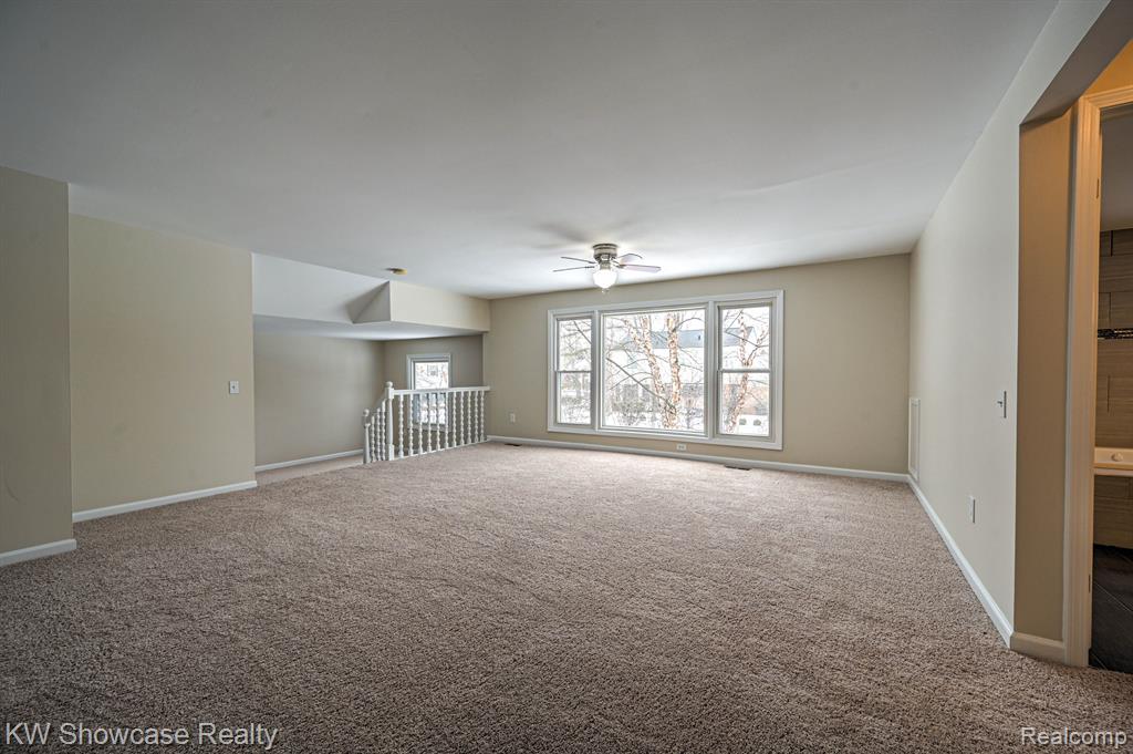 4238 STILL MEADOW Lane, West Bloomfield, MI 48323 — Photo 31