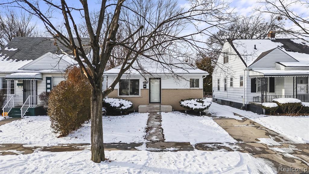 6415 Plainview Avenue, Detroit, MI 48228 — Photo 2