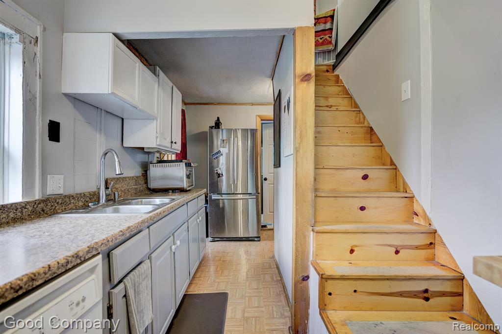 3939 Casmere Street, Detroit, MI 48212 — Photo 13