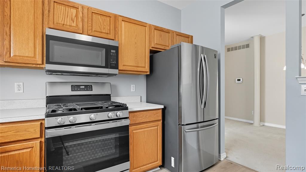 7078 Copper Creek Circle, Canton, MI 48187 — Photo 13