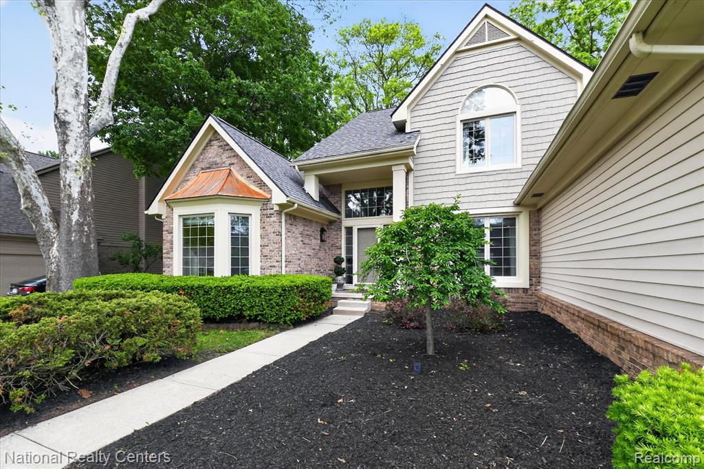 54366 Royal Troon Drive, South Lyon, MI 48178 — Photo 40