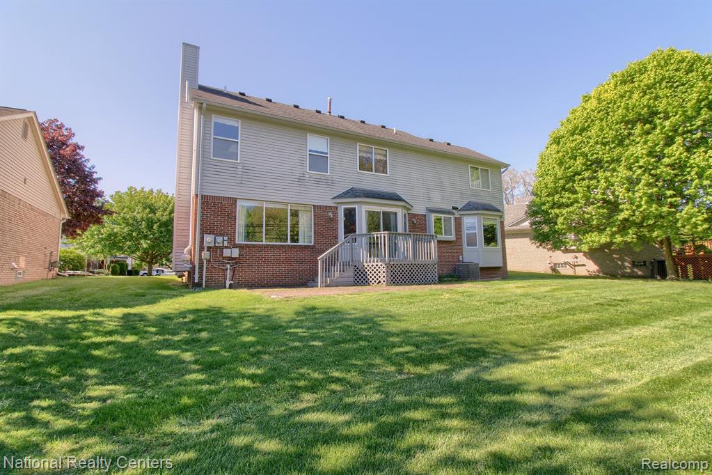 40630 Brecken Ridge Lane, Plymouth, MI 48170 — Photo 35