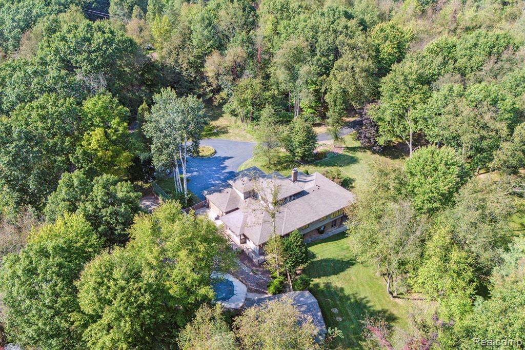 767 W DAVIS Road, Howell, MI 48843 — Photo 33