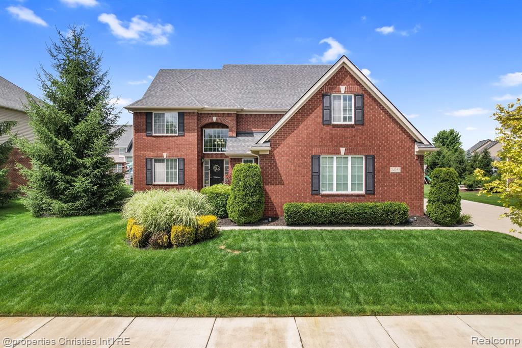 24353 BROMPTON Way, South Lyon, MI 48178 — Photo 2