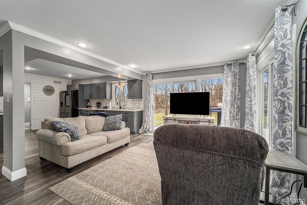 3638 Deer Run Drive, Brighton, MI 48114 — Photo 13