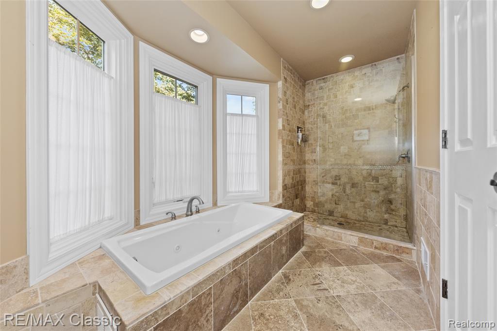 20540 Woodcreek Boulevard, Northville, MI 48167 — Photo 36