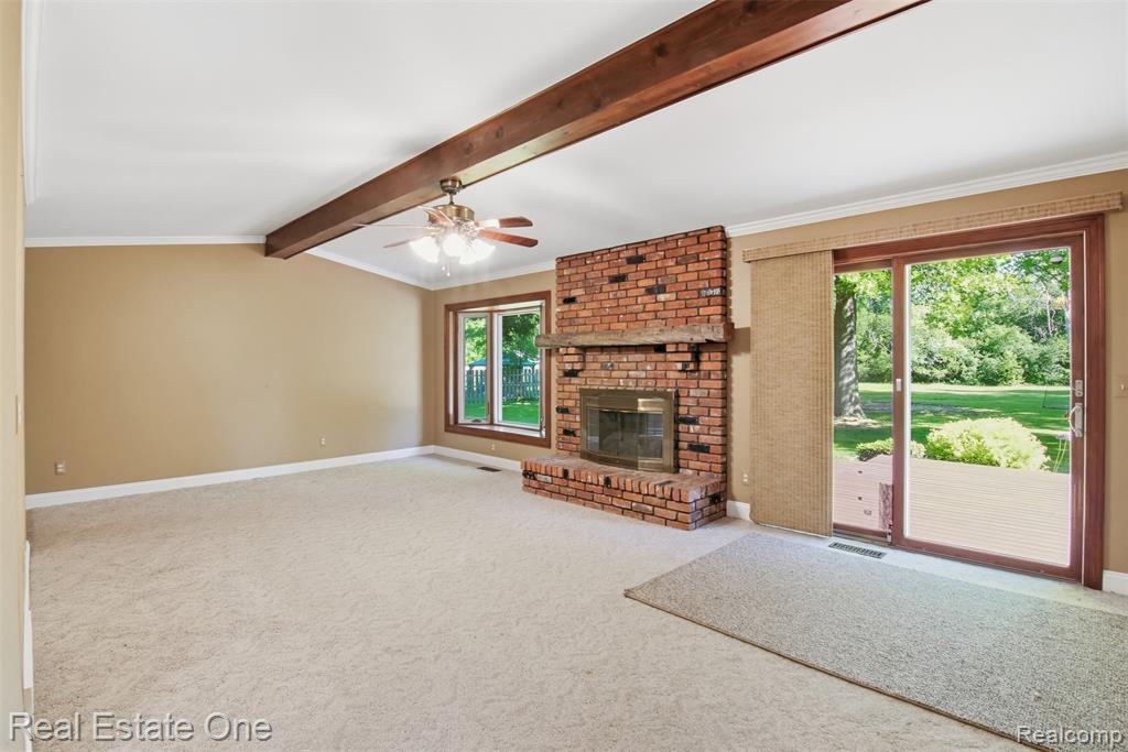 4425 Gardner Street, Sterling Heights, MI 48310 — Photo 9