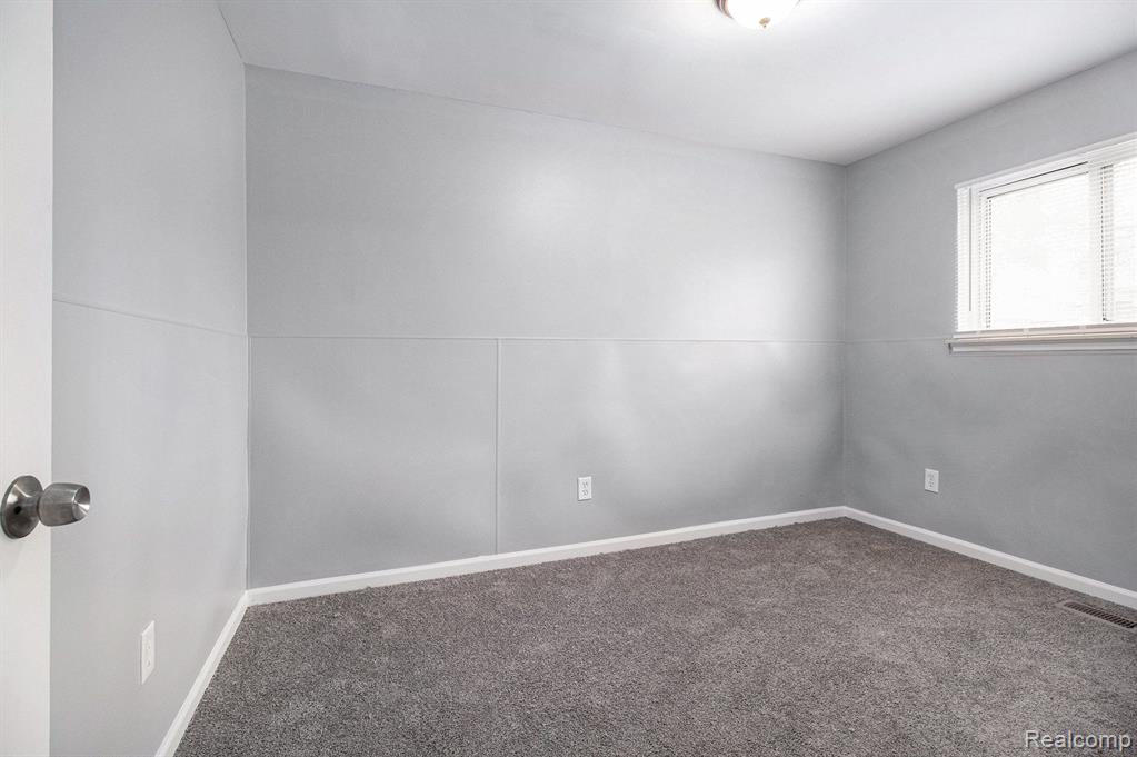 41810 PIERCE Street, Van Buren, MI 48111 — Photo 16