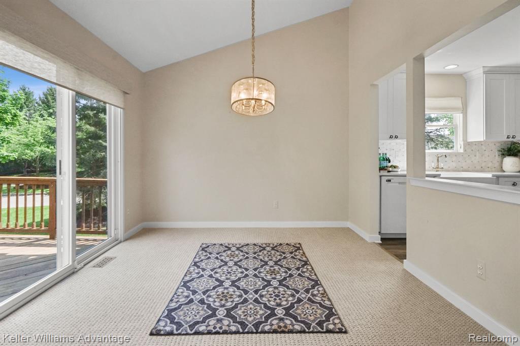 390 Mulberry Drive, Commerce Twp, MI 48390 — Photo 13