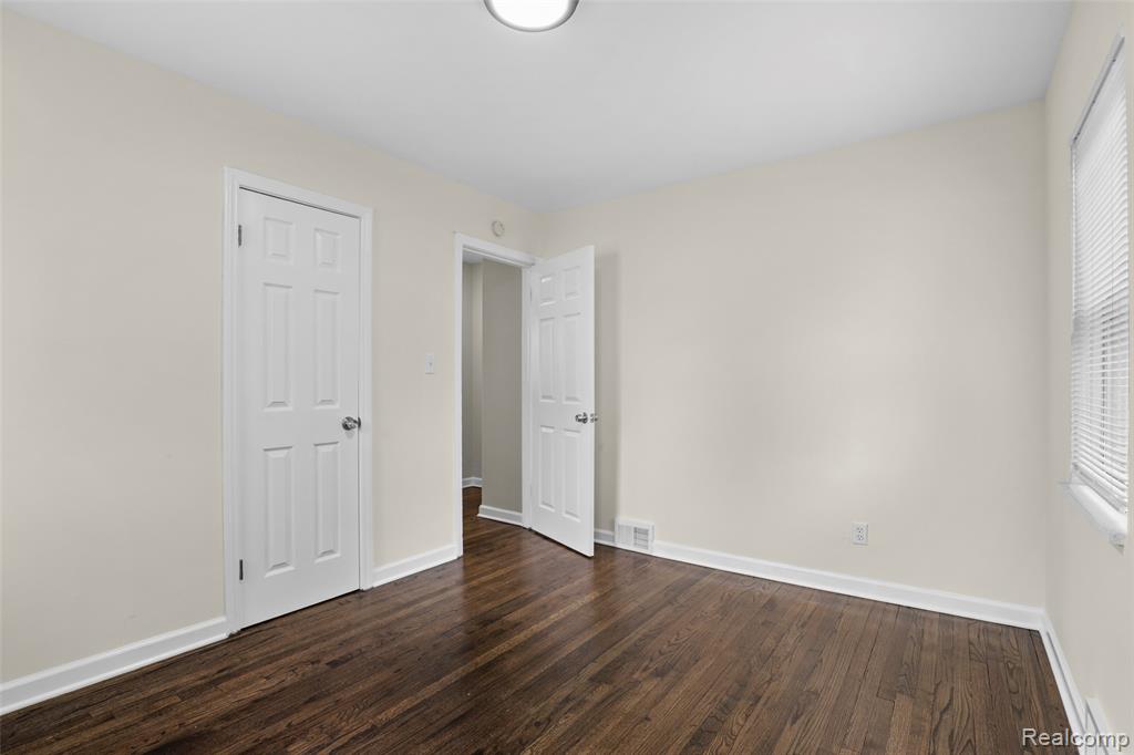17717 Avon Avenue, Detroit, MI 48219 — Photo 15