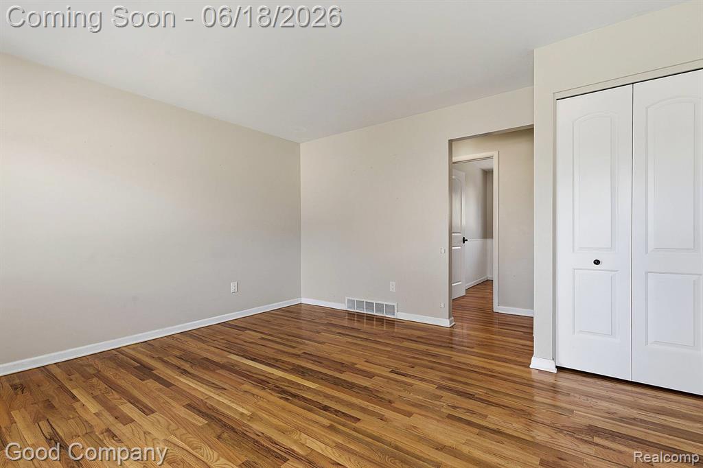 8246 Independence Drive, Sterling Heights, MI 48313 — Photo 3