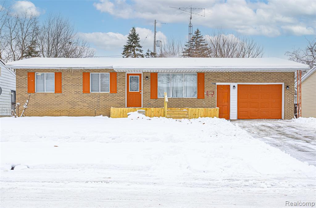 6627 Orange Lane, Flint, MI 48505 — front exterior