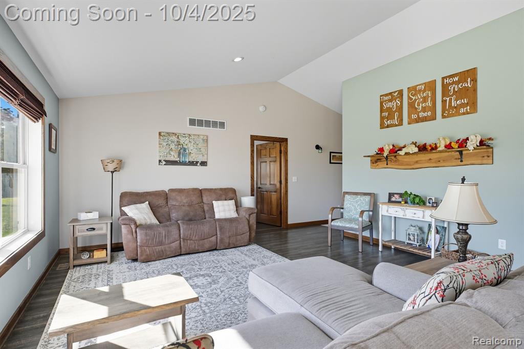 12600 Hibner Road, Hartland, MI 48353 — Photo 12