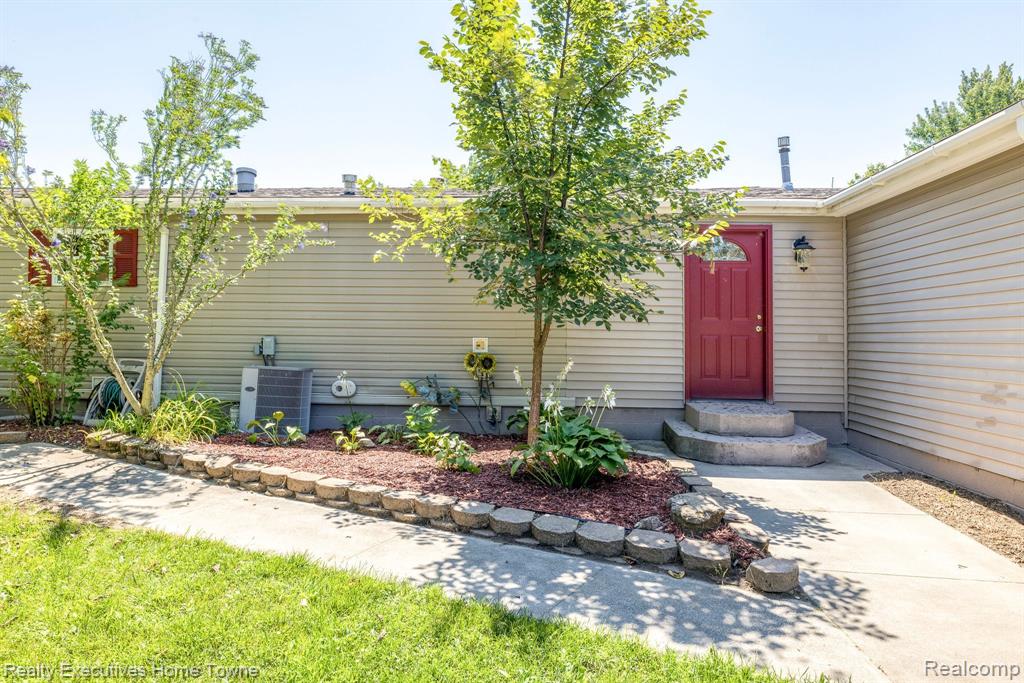 5529 JEDDO Road, MI 48032 — Photo 3