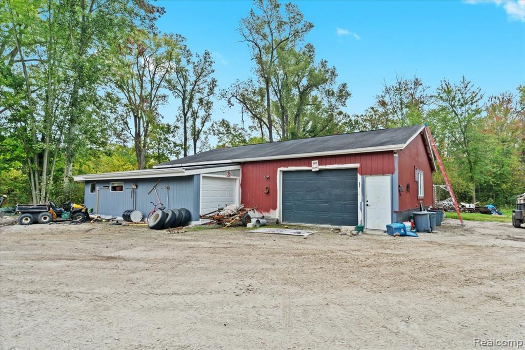 14155 Seymour Road, Linden, MI 48451 — Photo 29