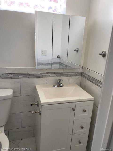 7345 W FRUMIN, Westland, MI — Photo 17