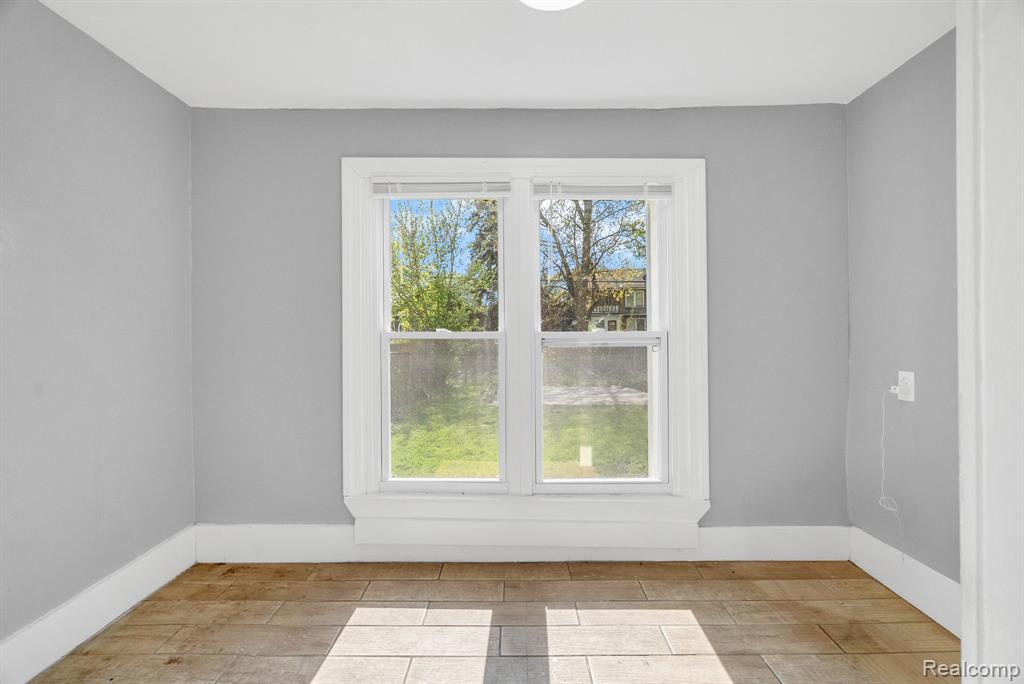 5137 Saint Clair Street, Detroit, MI 48213 — Photo 17
