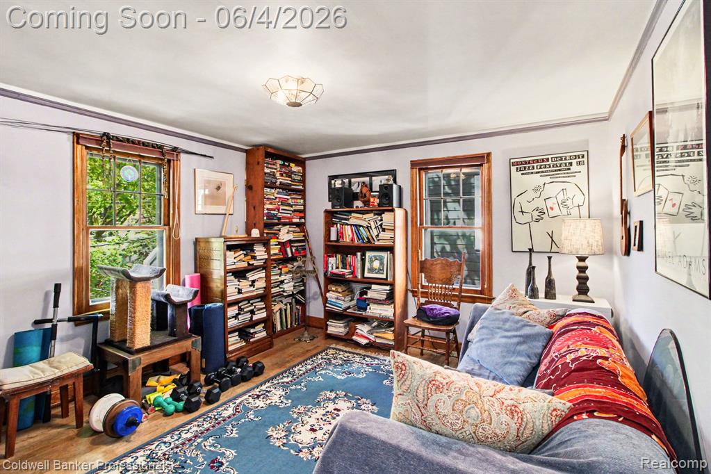42 Wellesley Drive, Pleasant Ridge, MI — Photo 20