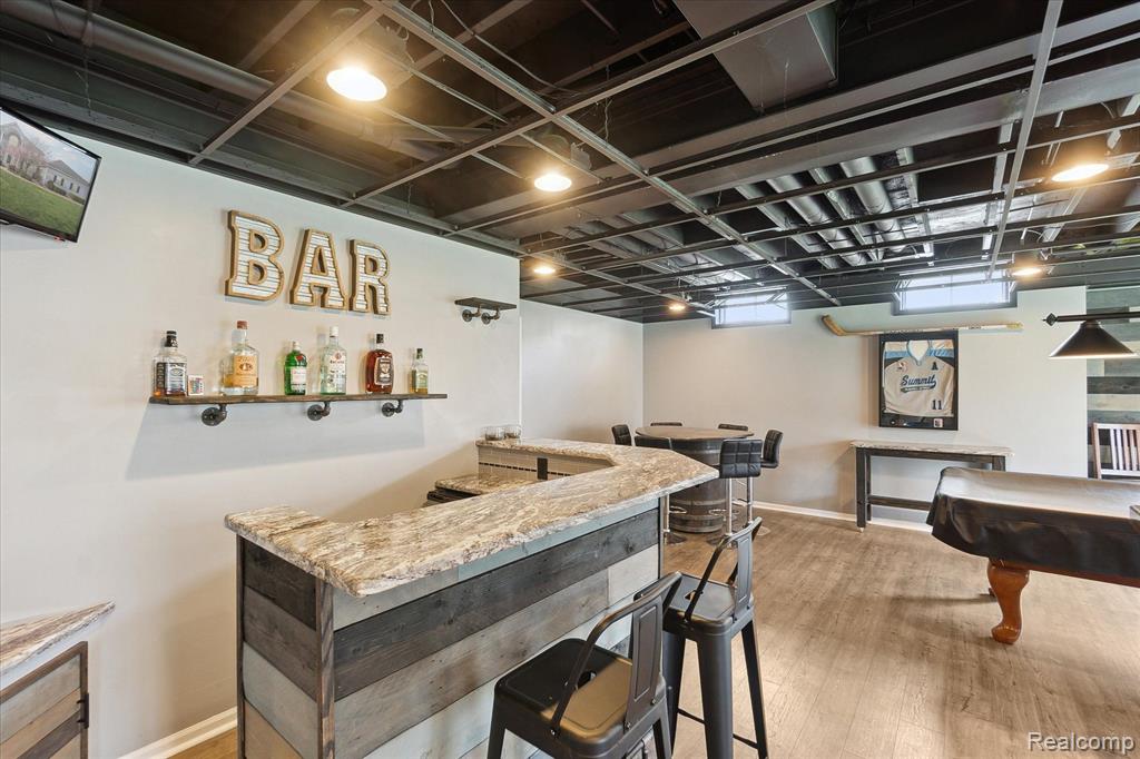 4045 FOREST EDGE Drive, Commerce Twp, MI 48382 — Photo 47