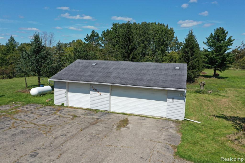 13566 Kaufman Road, Mussey, MI 48014 — Photo 36