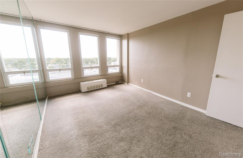 22700 Garrison Street, 906, Dearborn, MI 48124 — Photo 16