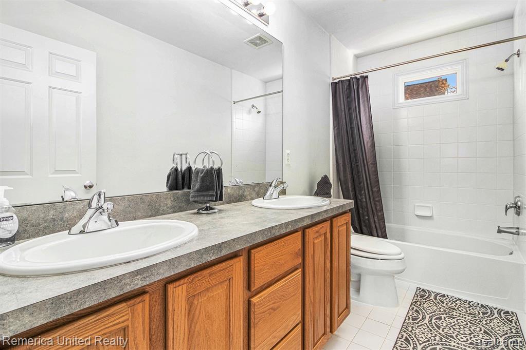 619 McKinley Circle, Canton, MI 48188 — Photo 25