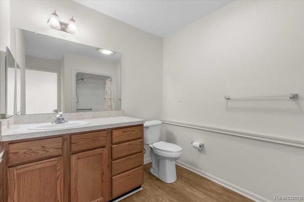 21374 MULBERRY Court, Farmington Hills, MI 48336 — Photo 12