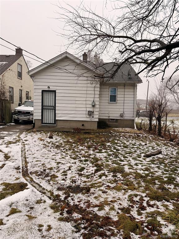 13590 Minock Street, Detroit, MI 48223 — Photo 2