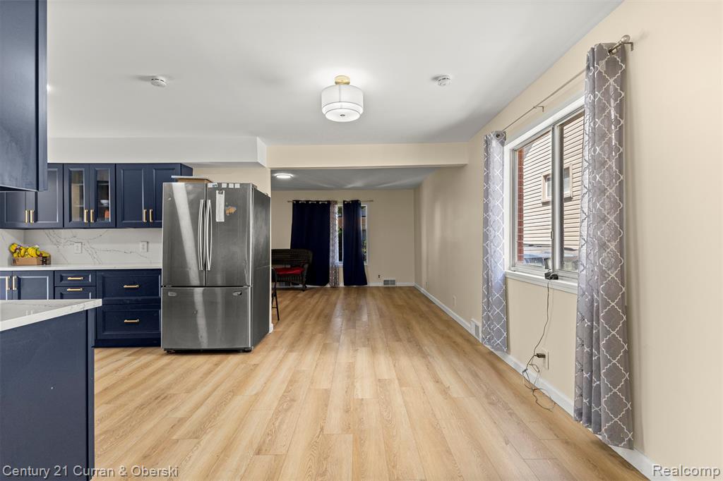 5110 Maple Street, Dearborn, MI 48126 — Photo 8