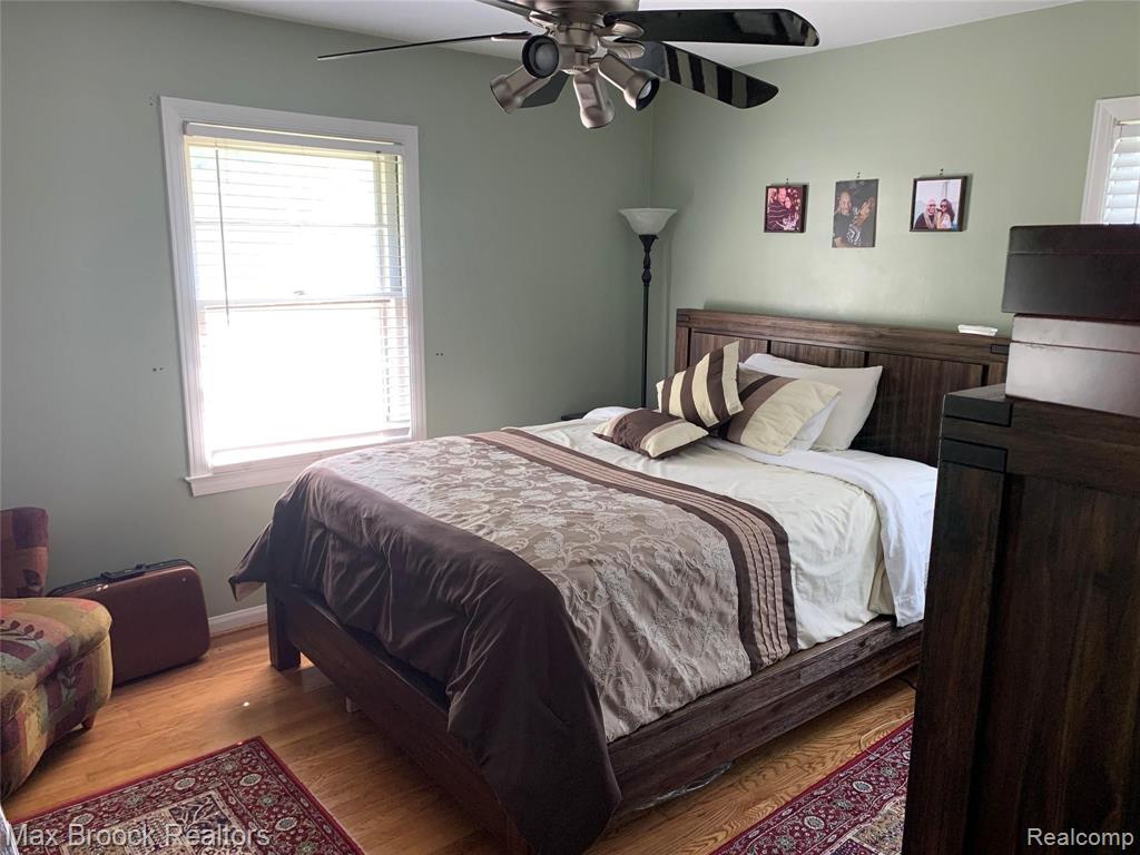 4412 BERKSHIRE Road, Royal Oak, MI 48073 — Photo 9