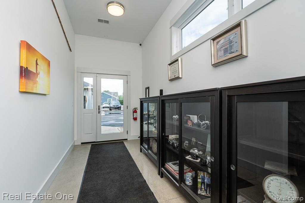 426 W University Drive, Rochester, MI 48307 — Photo 21