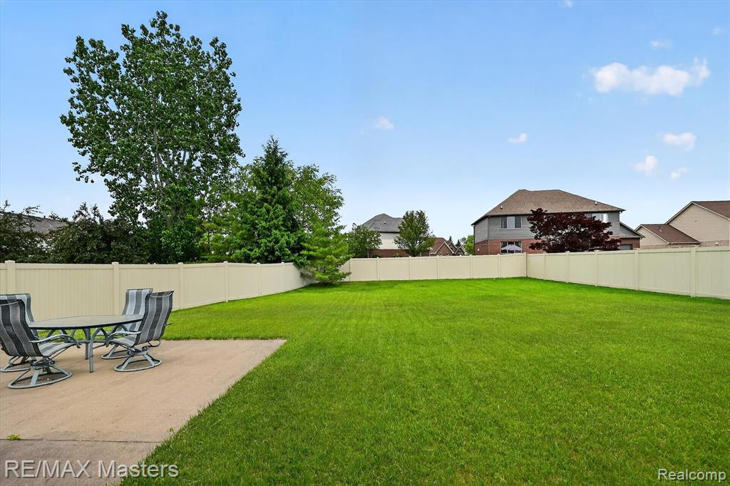 28817 Sugar Island Court, Rockwood, MI — Photo 37