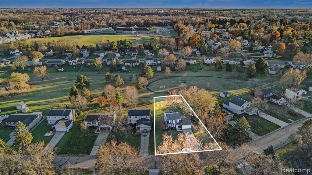 3601 Loon Lake Road, Wixom, MI 48393 — Photo 24